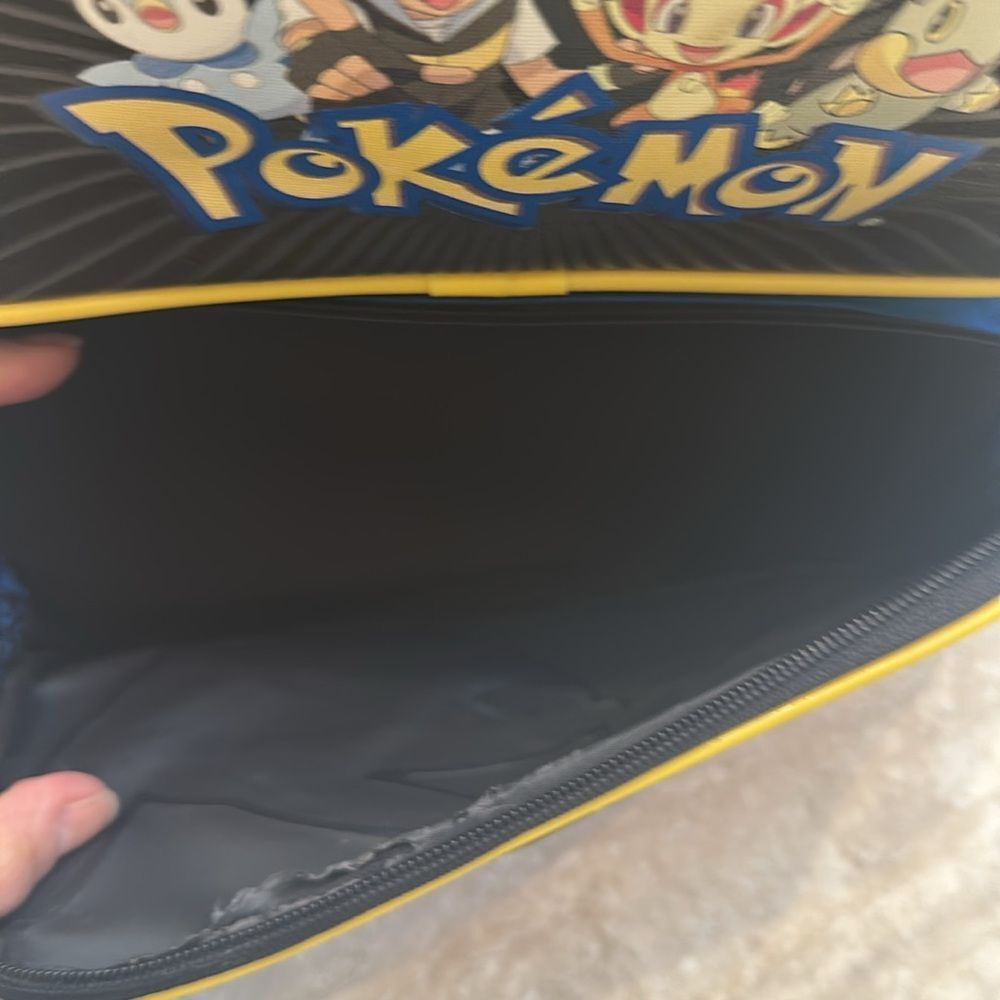 Pokémon backpack - Picture 8 of 9